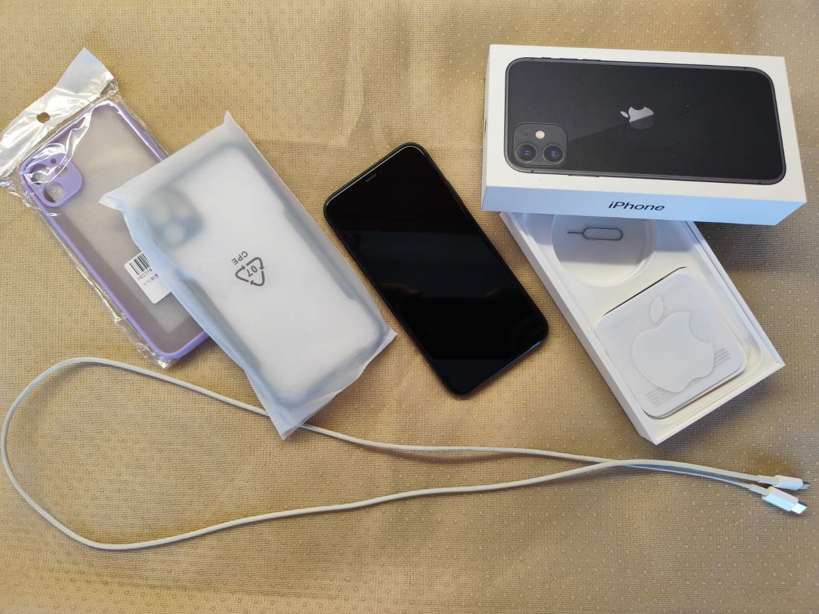 iPhone 11, 128 памет