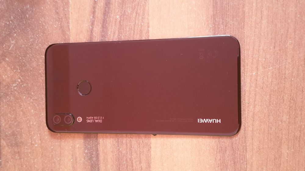 Capac baterie original Huawei P20 Lite swap cu geam si senzor amprenta