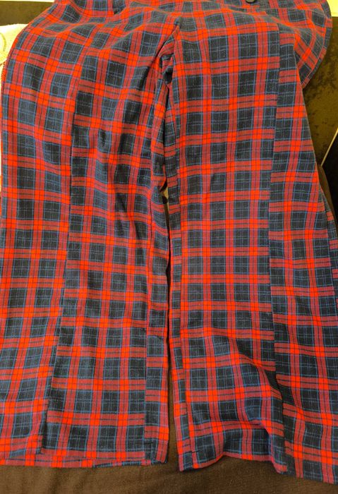 Панталон чисто нов