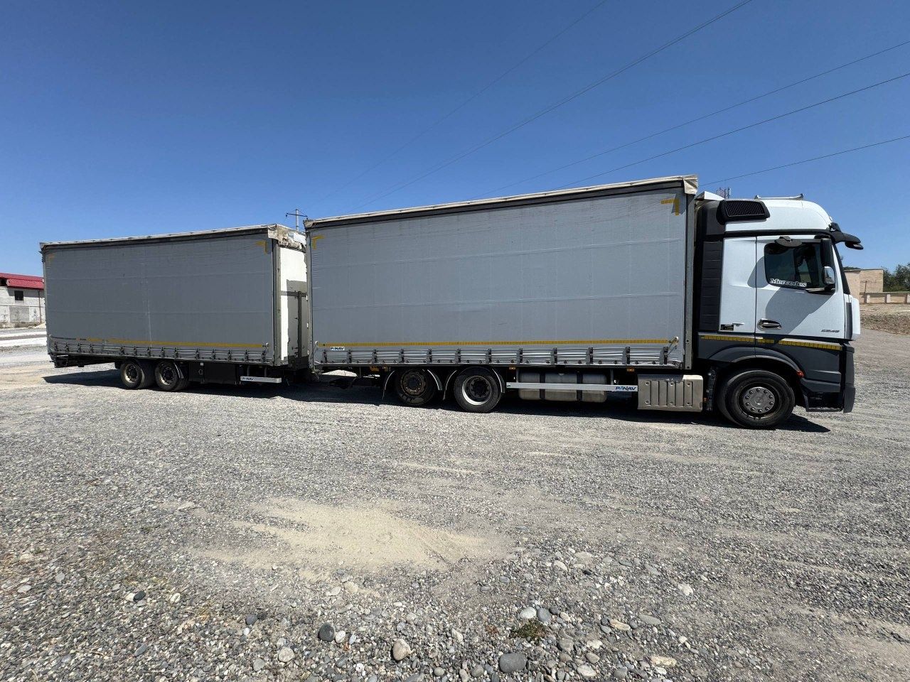 Mercedes Actros паравоз + Panav прицеп Сотилади