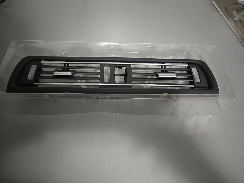 Grila ventilatie BMW F10