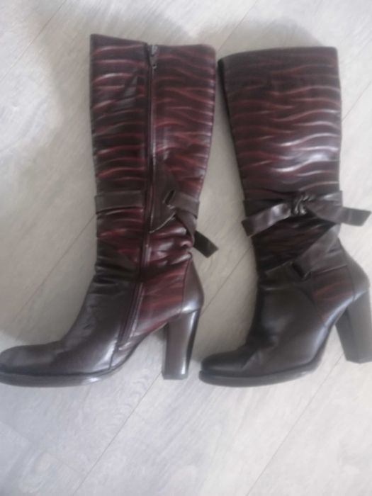 Кафяви ботуши, естествена кожа