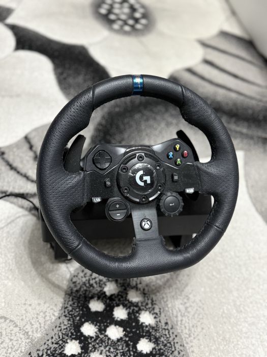 Logitech TRUEFORCE G923