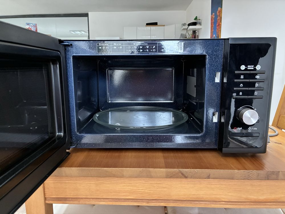 Микровълнова фурна Samsung MS23F301TAK/OL , 23 Литри, 800 W