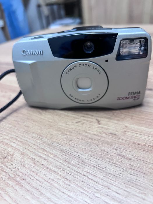 Лентов фотоапарат Canon