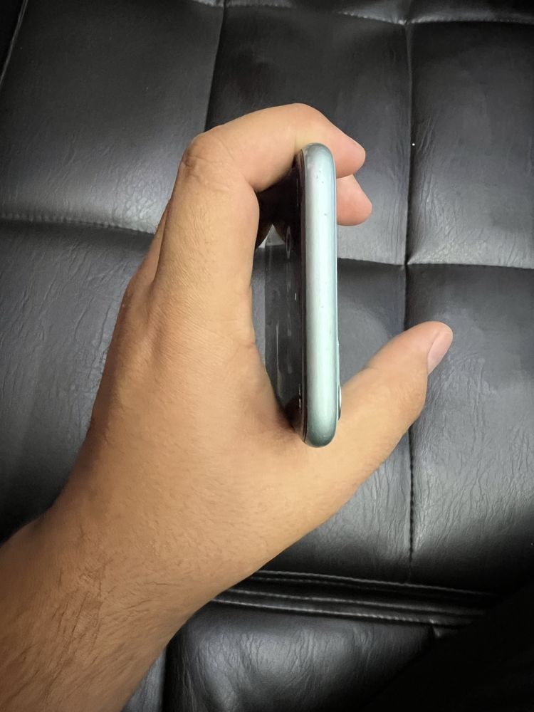 Iphone 11 сотилади,продаётся