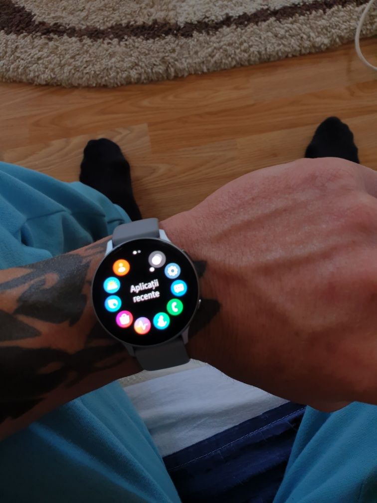 Samsung watch active 2