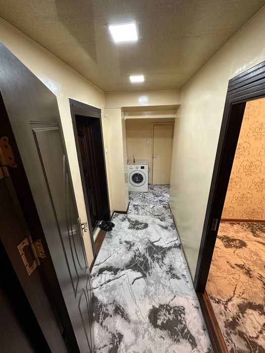 Сотилади Чилонзор 26 квартал 2 хонали разделка