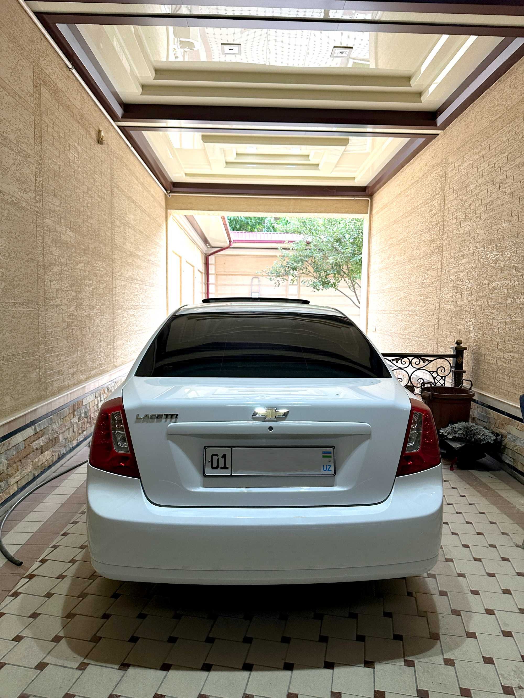 Продаётся Chevrolet Lacetti 3-позиция Elegant.