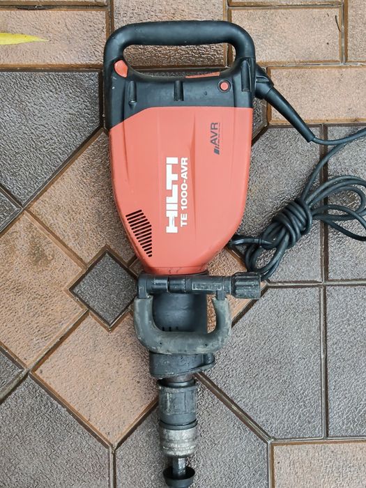 Demolator HILTI TE 1000-AVR că și nou