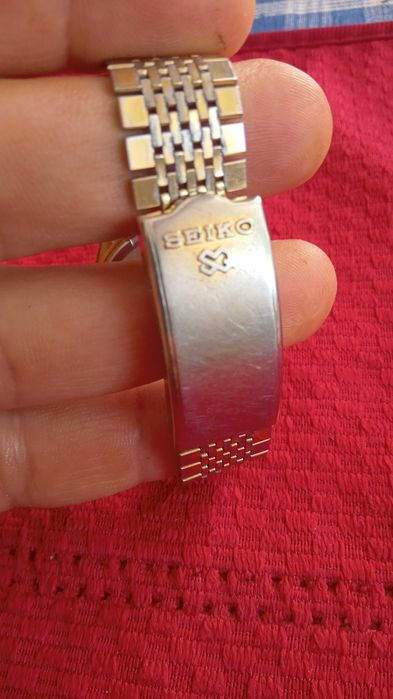 SEIKO Analog Quartz Made in Japan Original