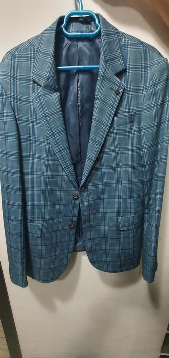 Vând sacou adolescent