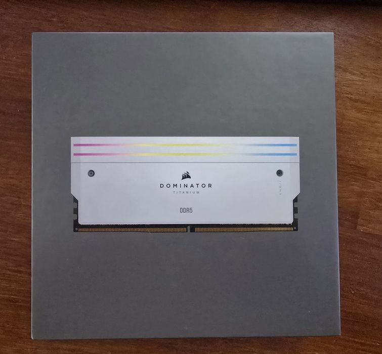 Рам памет Corsair Dominator Titanium White DDR5 2x16 CL 30