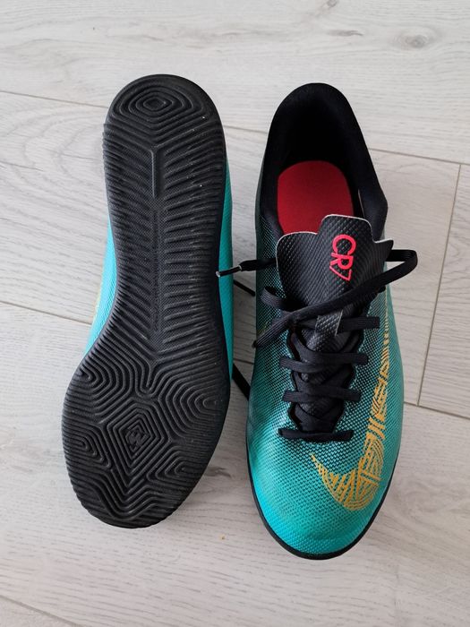 Pantofi fotbal  Nike MercurialX CR7 numar 42.5