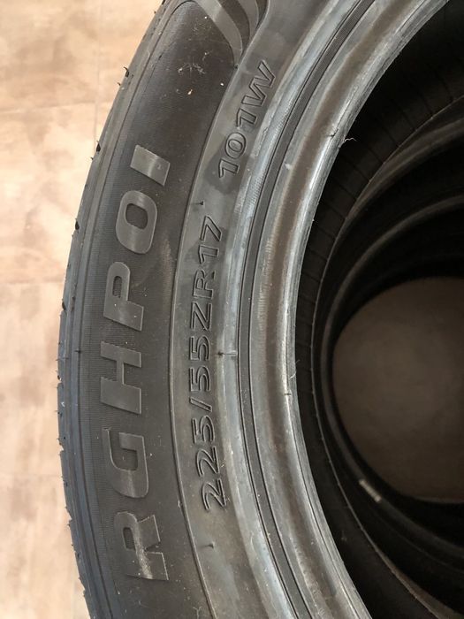 Гуми Roadhog 225/55 R17