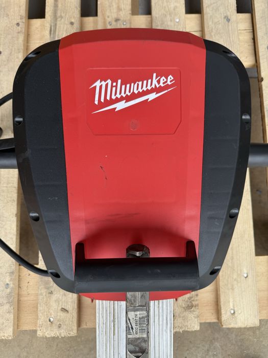 Ciocan demolator Milwaukee K2628H