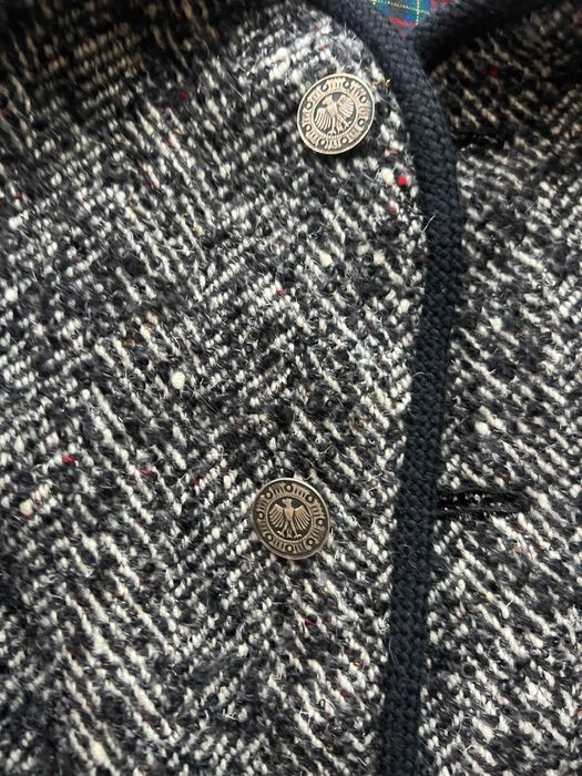 haina din stofa de lana dama