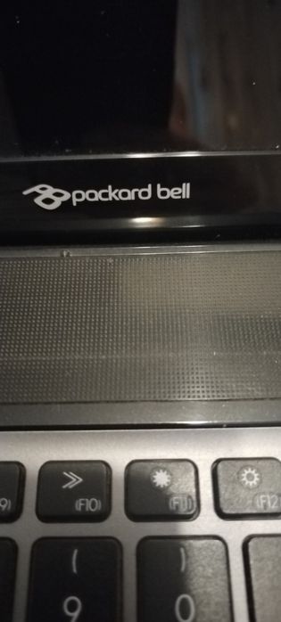 Laptop packard bell
Procesor Intel Core i laptop 2630 QM
8 GB RAM