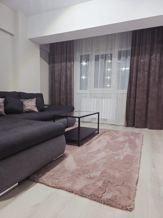 Inchiriez apartament 2 camere Complex Evergreen Tatarasi