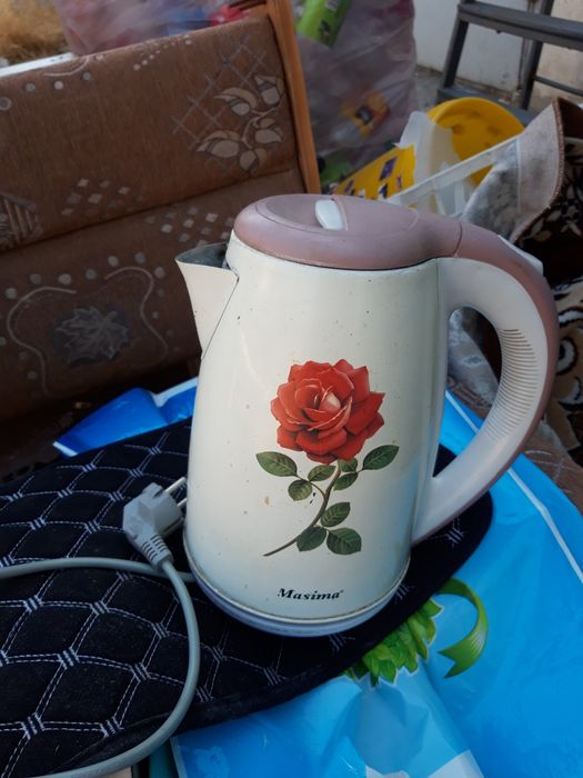 Электрический чайник.