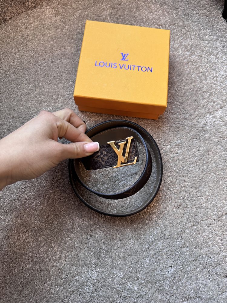 Дамски колани Louis Vuitton