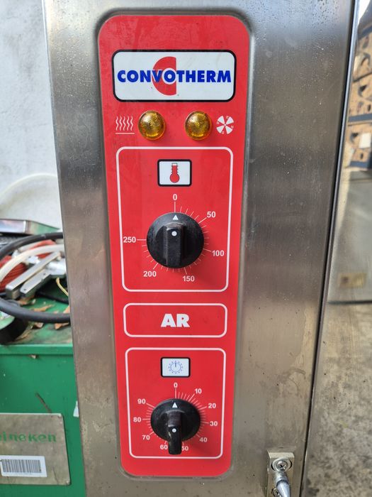 Cuptor profesional convectie 380V