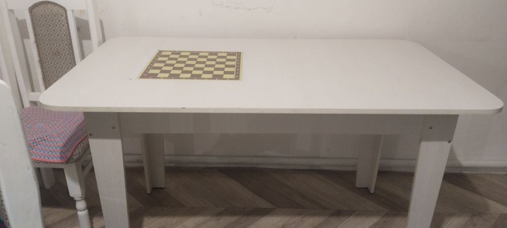 Продам стол со стульями