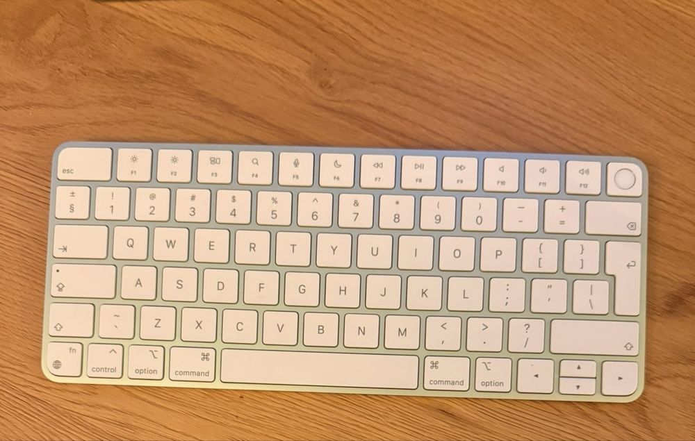 Apple Magic Keyboard Touch ID