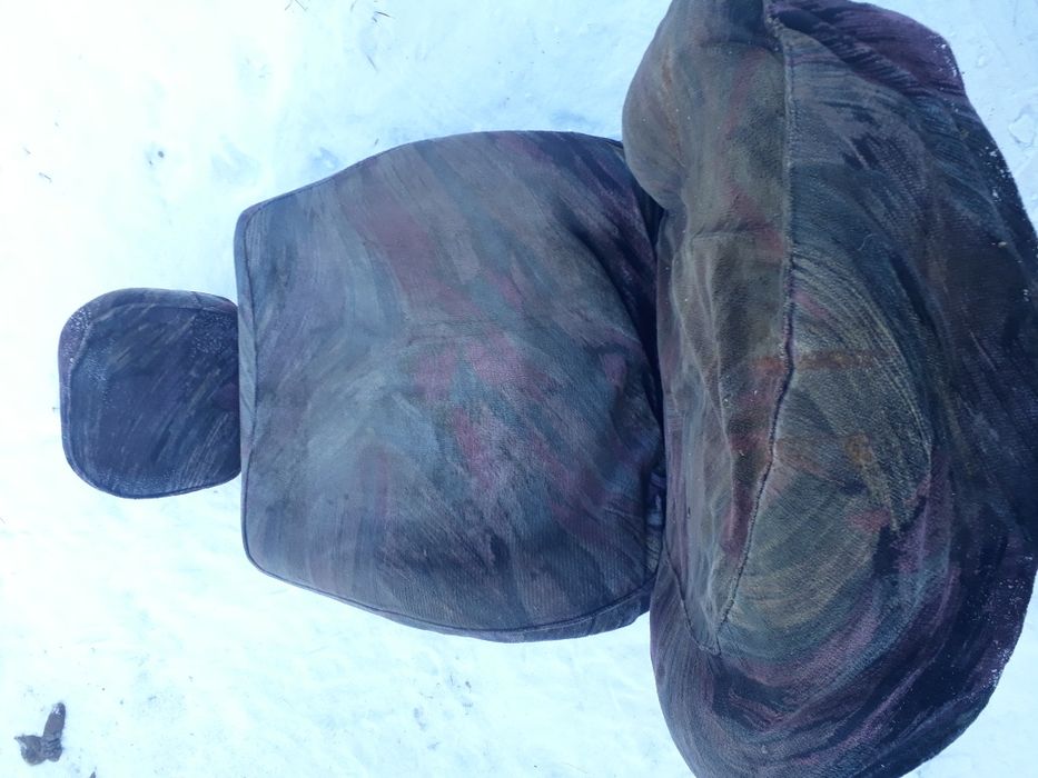 Сиденье от ауди 80