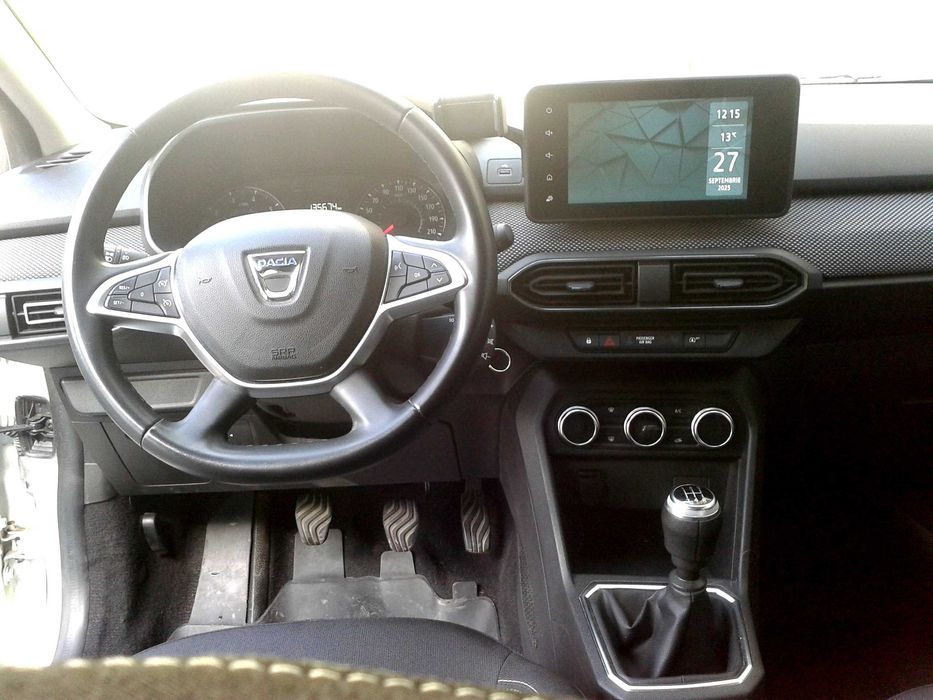 Dacia Sandero 3, an 2021, motor 1,0 climatronic, distronic, RAR facut.