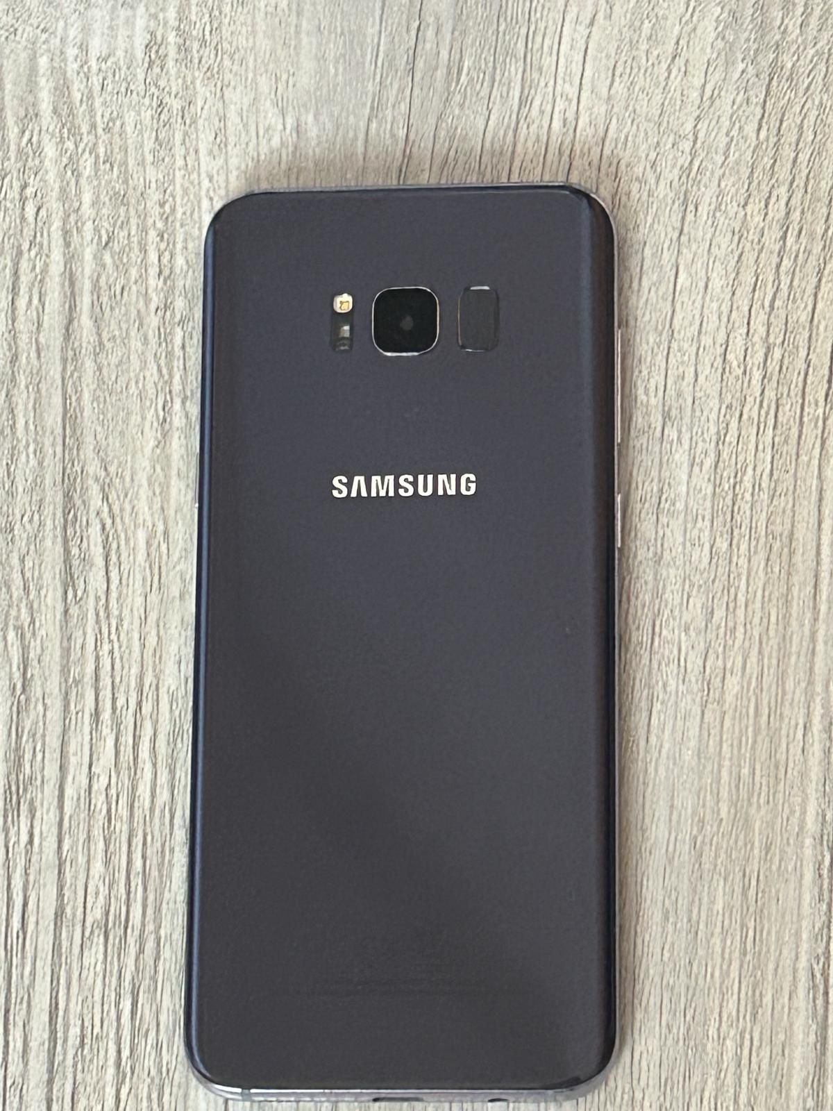 Samsung S  8 +  utilizat