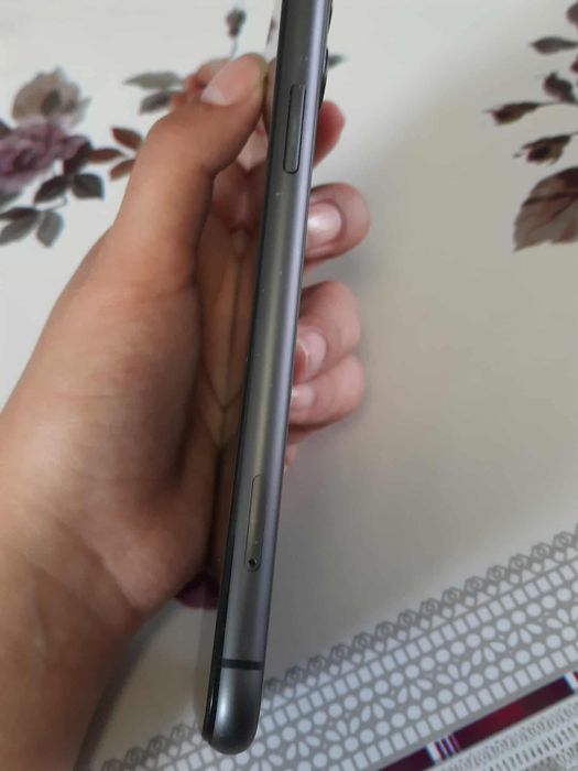 Schimb iphone 11, 64GB  cu baterie schimbata, 99%