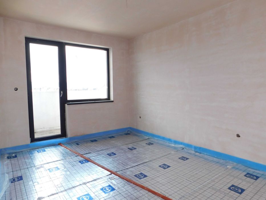 Продава се Тристаен апартамент в Търговище, Център - 105 кв.м за 646 €/кв.м - Снимка #6