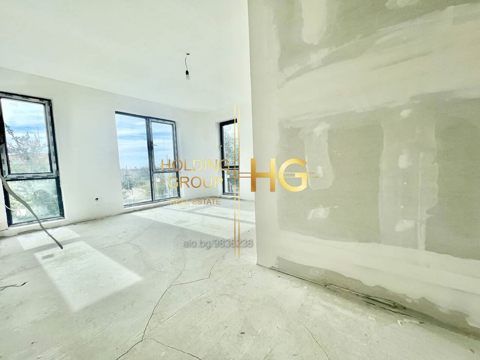 Продава се Тристаен апартамент в Варна, м-т Траката - 126 кв.м за 1548 €/кв.м - Снимка #1