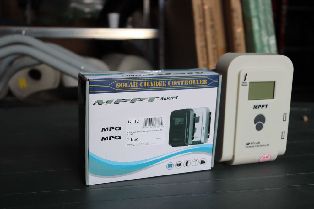 Controler/Regulator solar MPPT 10A 12/24V Nou pentru Panou Solar