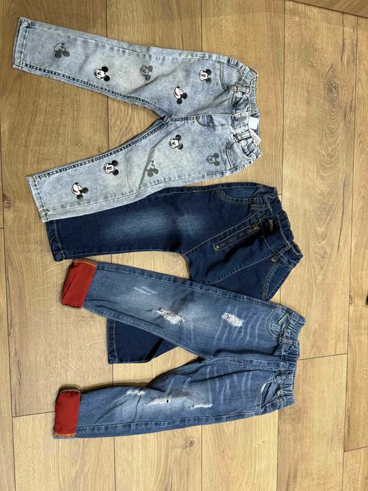 Дънки 12-18 месеца по 10 лв.