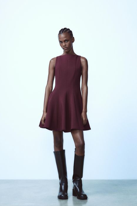 Платье Zara с этикеткой
