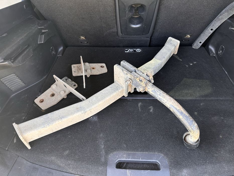 Фаркоп 98 см. Стоял на Nissan X Trail T32