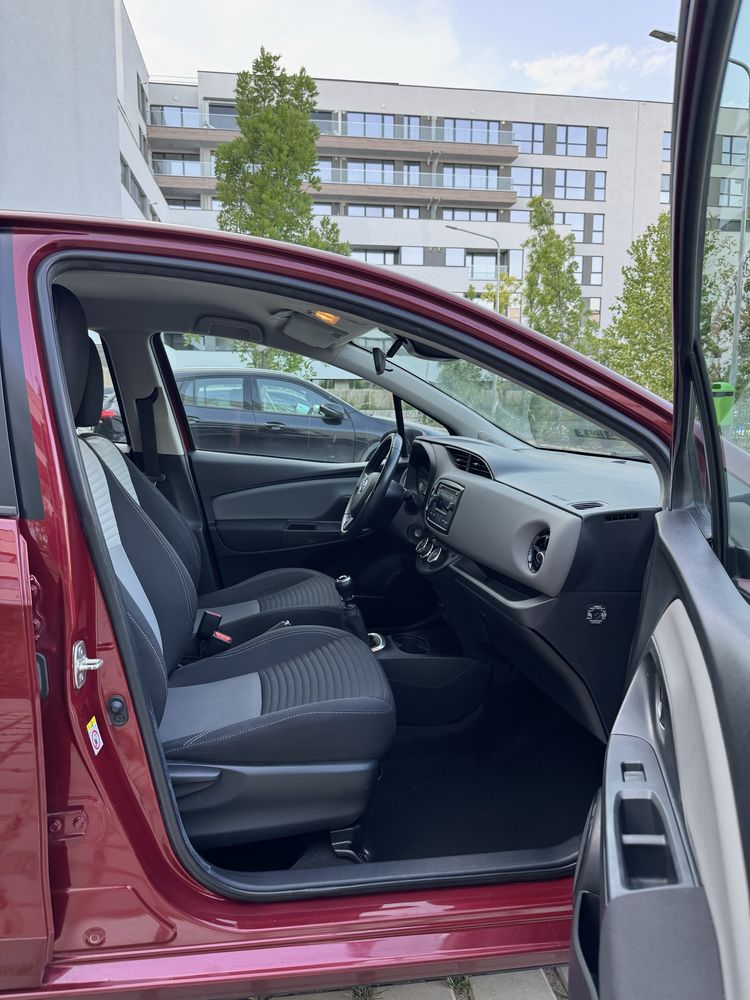 Toyota Yaris 1.5 VVT-IE 2017 90.000KM Proprietar de nouă