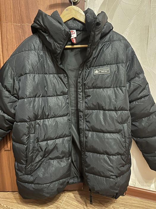 Продам зимнюю женскую куртку  Kappa