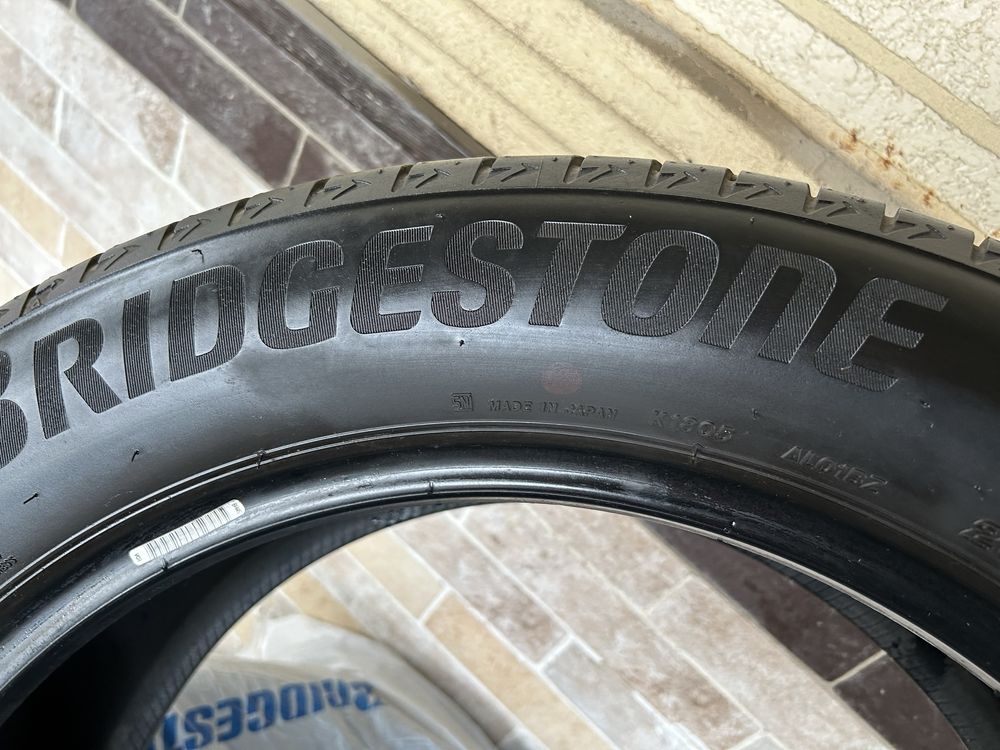 Шины Bridgestone 235/55/r19