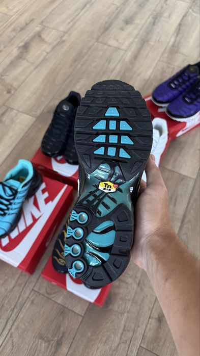 Nike Tn Air Max Plus Light Retro