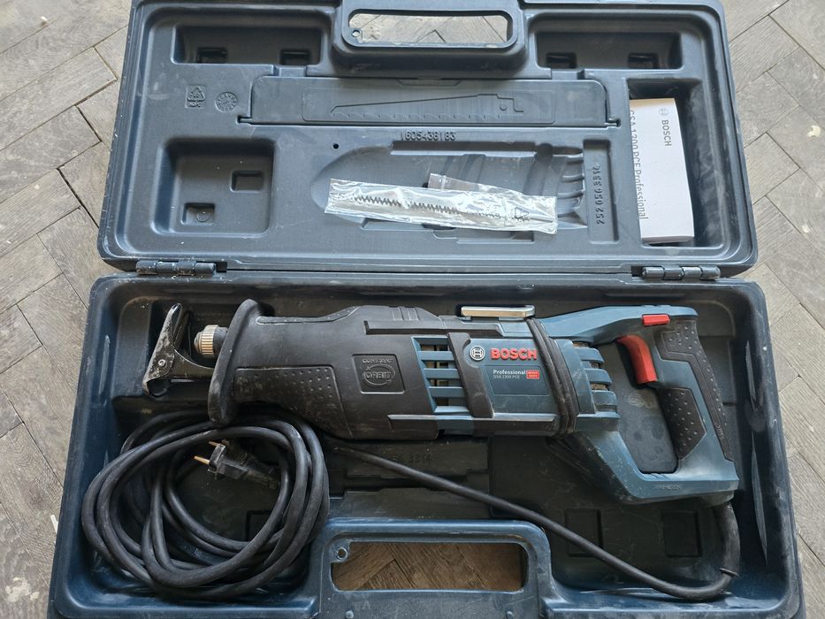 Електрически саблен трион Bosch GSA 1300 PCE