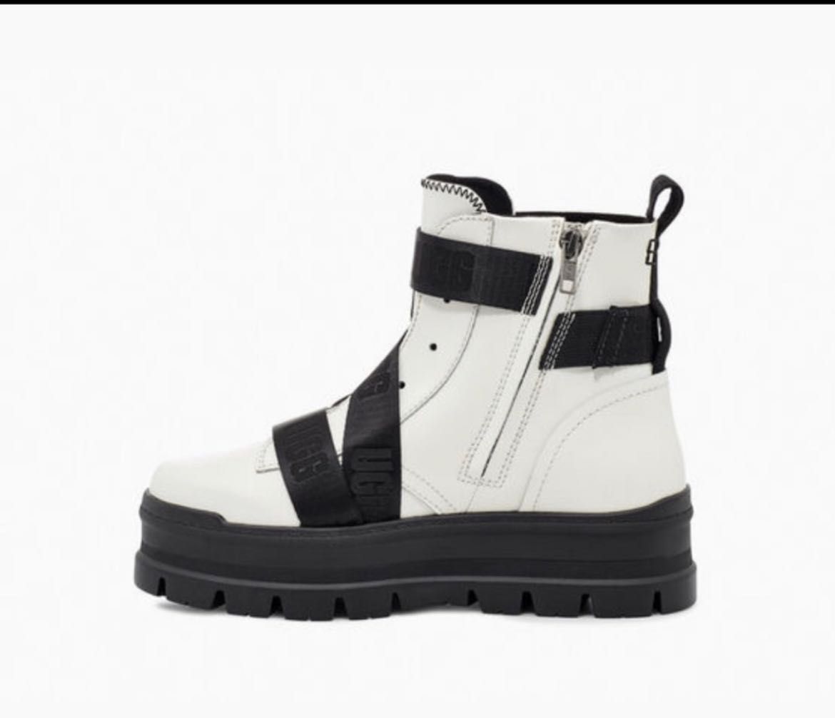 Ugg ботуши/ боти от естествена кожа