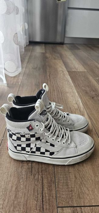 Vans din Austria marimea 35