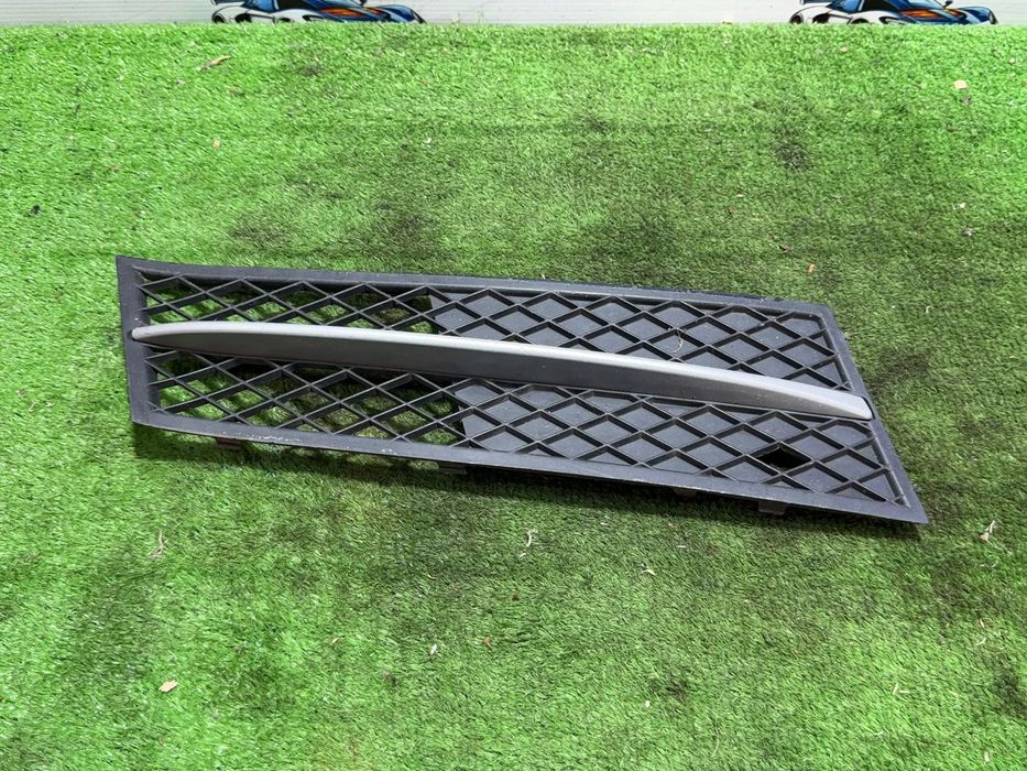 GRILA BARA FATA (X2) BMW SERIA 5 F10 F11 520D SE TOURING 2.0 DIESEL 2011 COD OEM 7200700 / 7231860 / BREAK 2010-2017