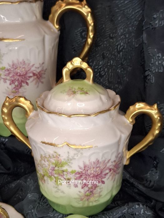 Старинен сервиз за кафе