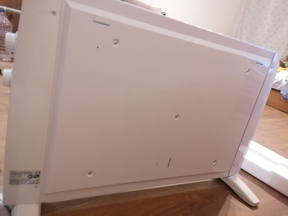 Лъчиста конвекторна печка MAXXMEE HY-200C 2000W