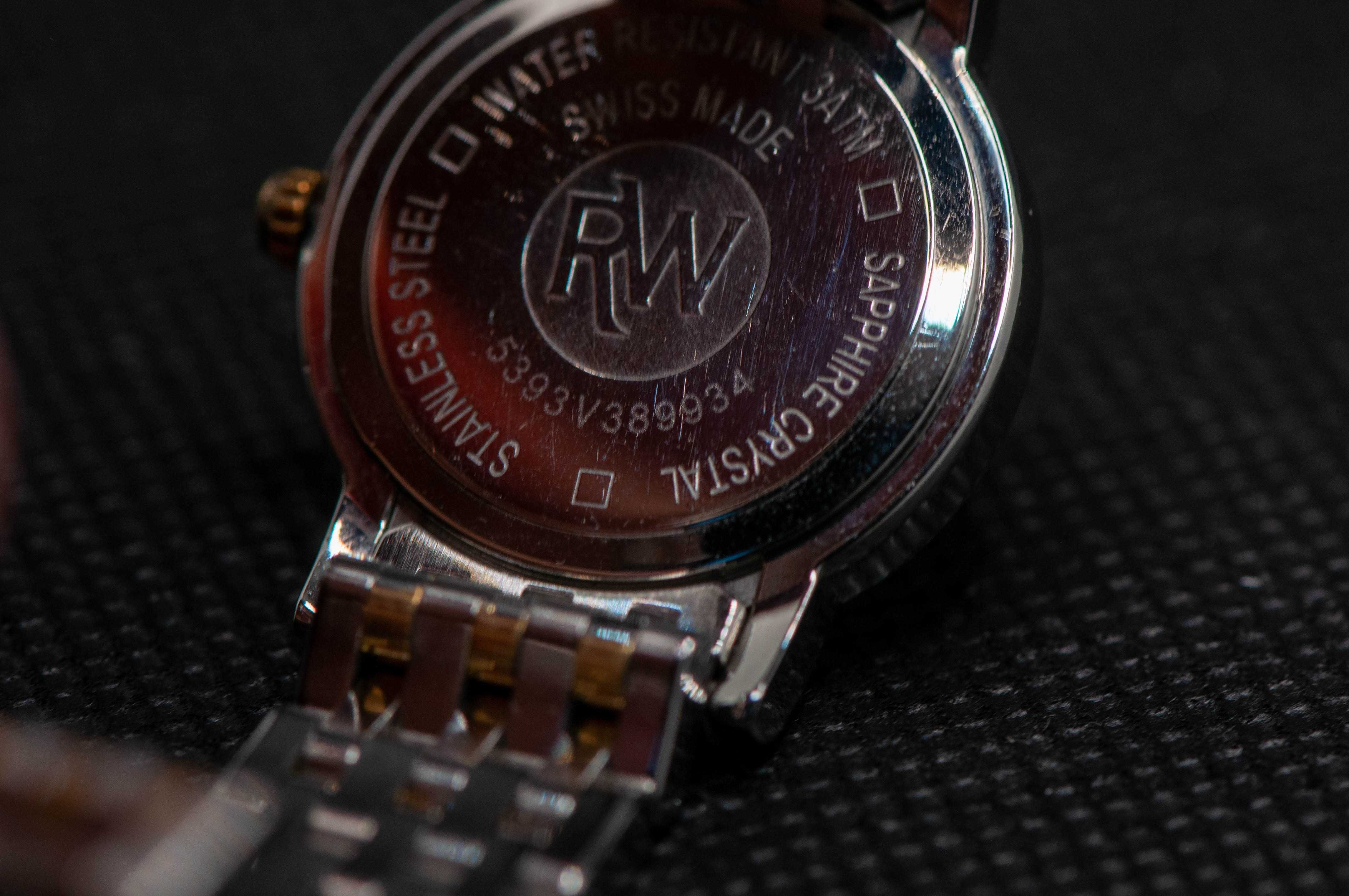 Швейцарски дамски часовник с диаманти  - Raymond Weil Toccata 5393