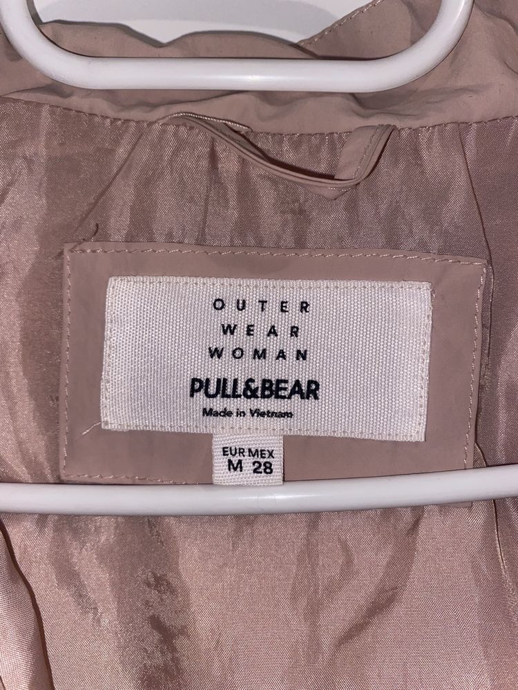 Ветровка- Pull&Bear